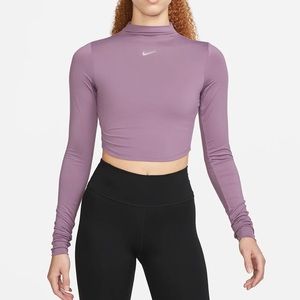 NWT nike crop long sleeve